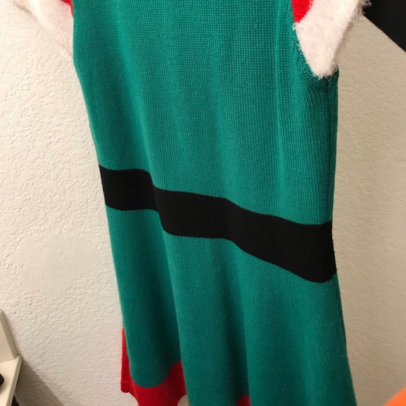 Holiday Dress - Picture 4 of 5